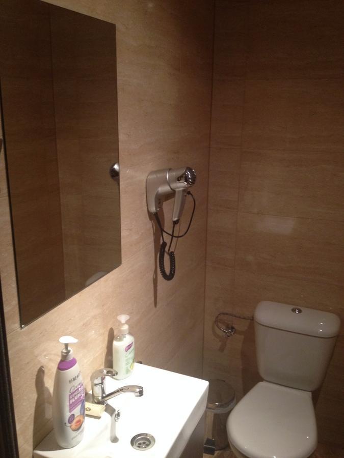Mis Hotel *